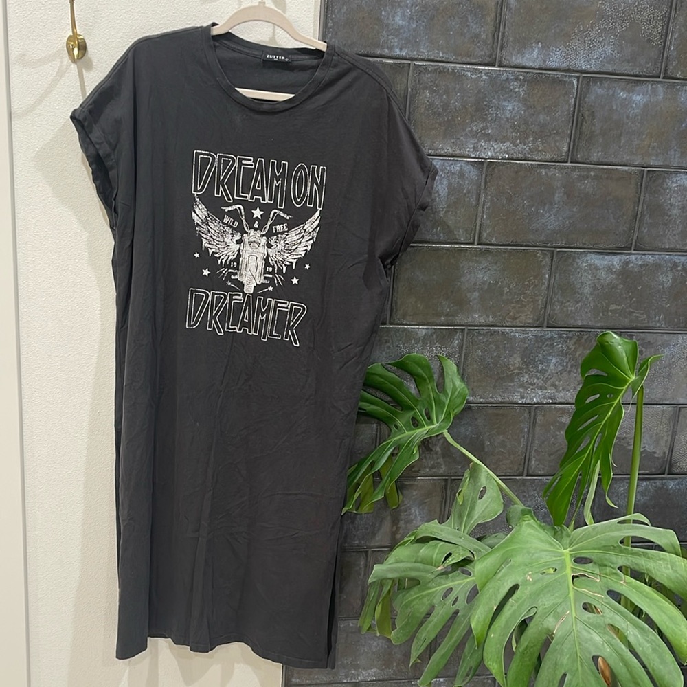 Dream On Dreamer t-shirt dress